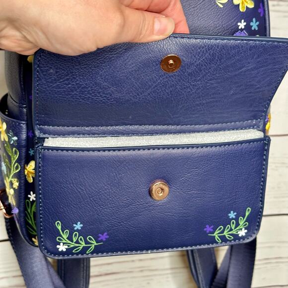 Loungefly Blue Floral Backpack main image 5